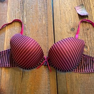 Hers by Herman pink bra, NWT, 32B, 34B